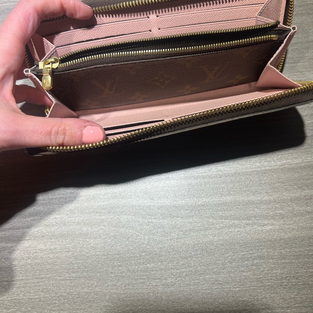 Louis Vuitton Clemence Monogram Wallet - Picture 4 of 12